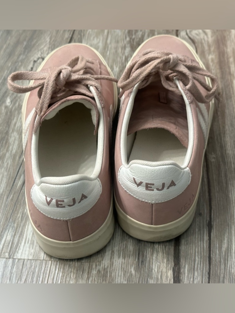 Veja Pink Suede Campo Shoes size 9 - Picture 4 of 7